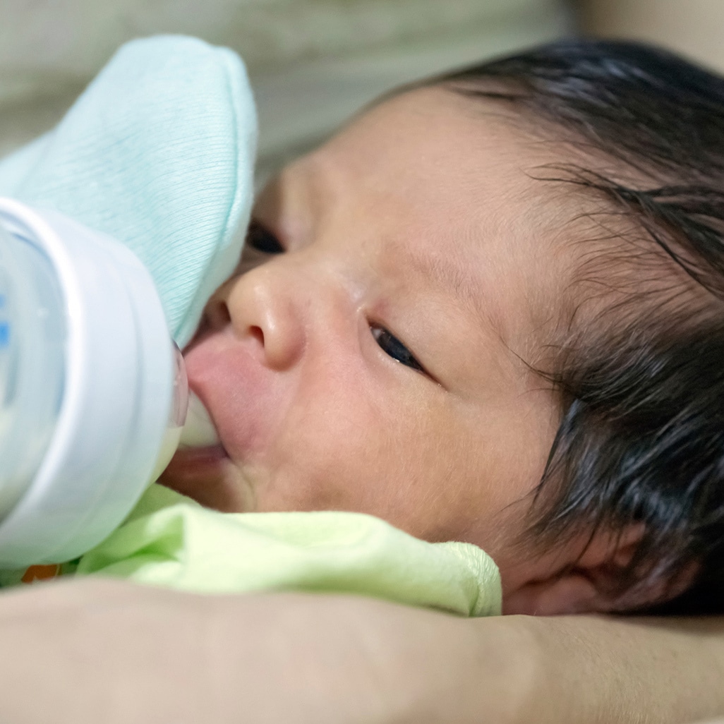 How to Slow Down Baby Drinking Bottle